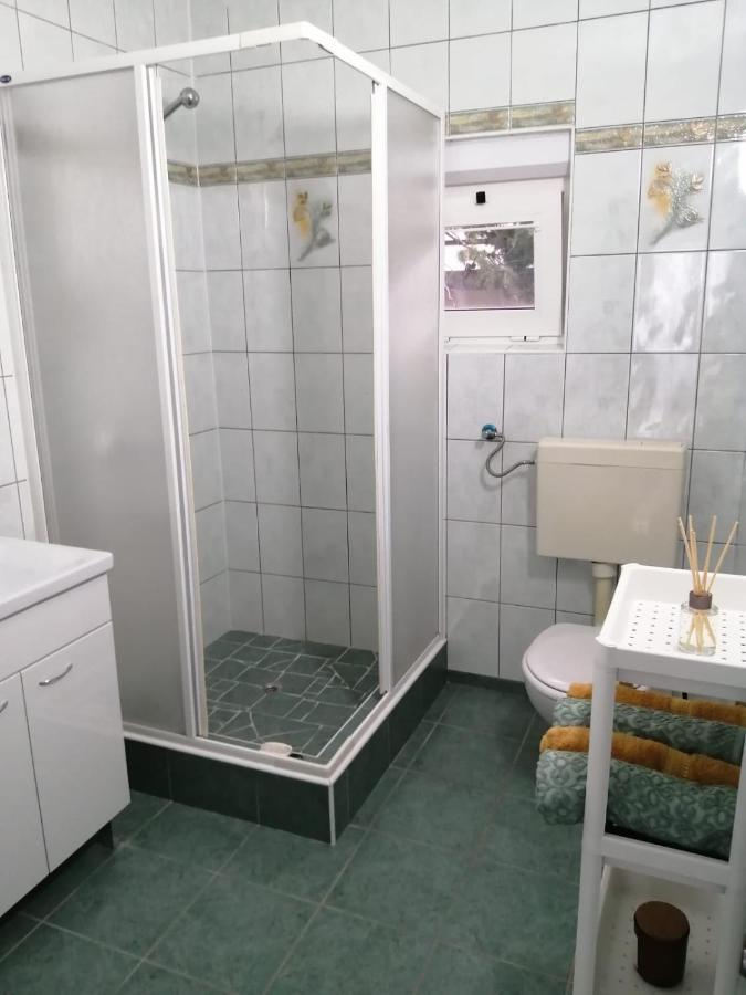 Holiday House Lara ستاريغغاد باكلينتسا المظهر الخارجي الصورة