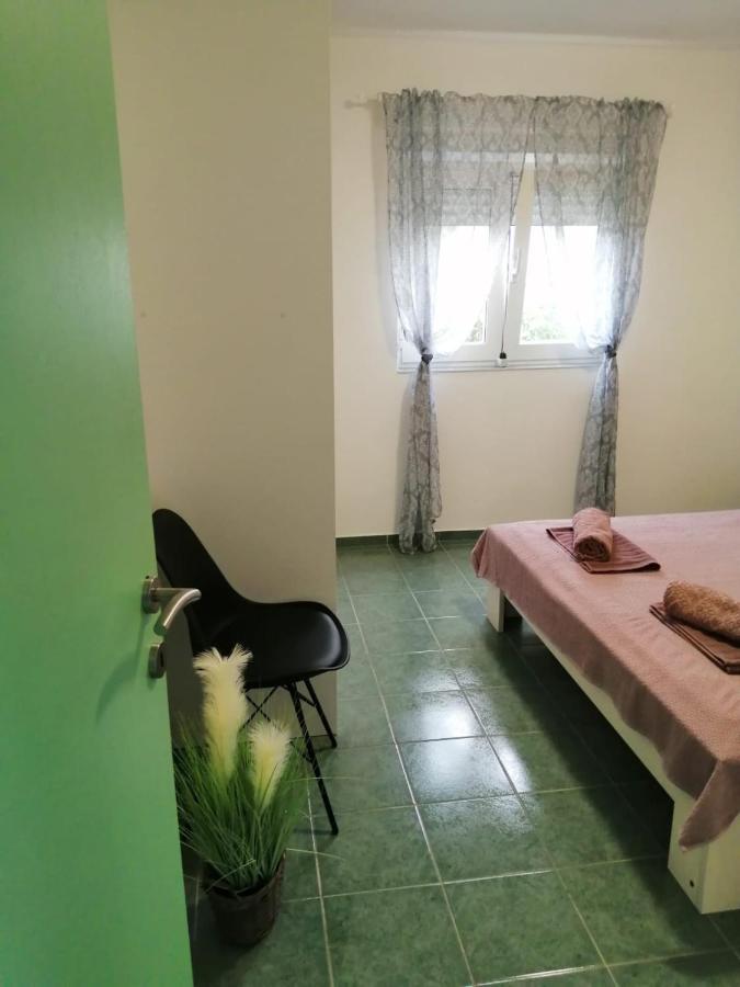 Holiday House Lara ستاريغغاد باكلينتسا المظهر الخارجي الصورة